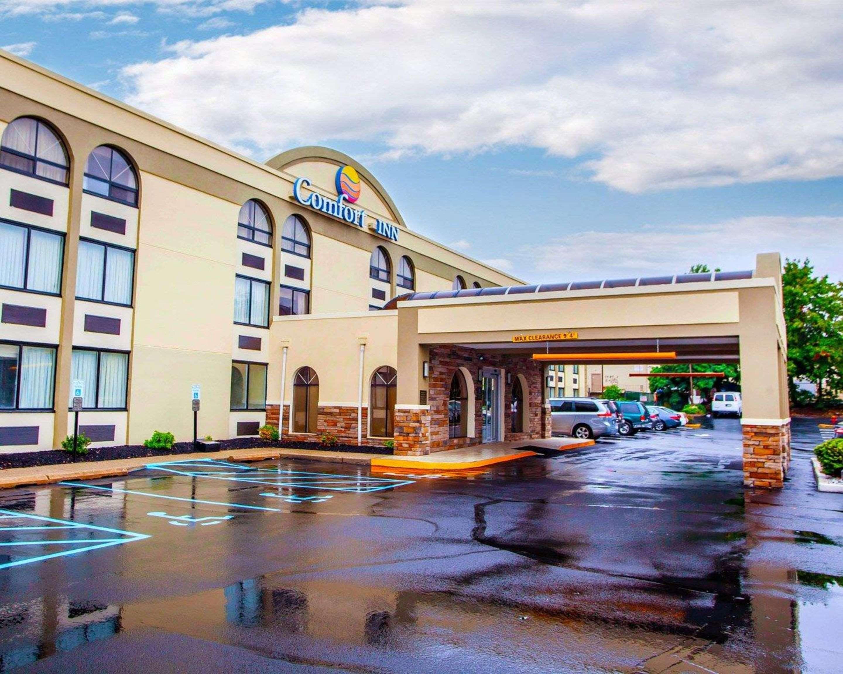 Comfort Inn Edison - New Brunswick Екстер'єр фото